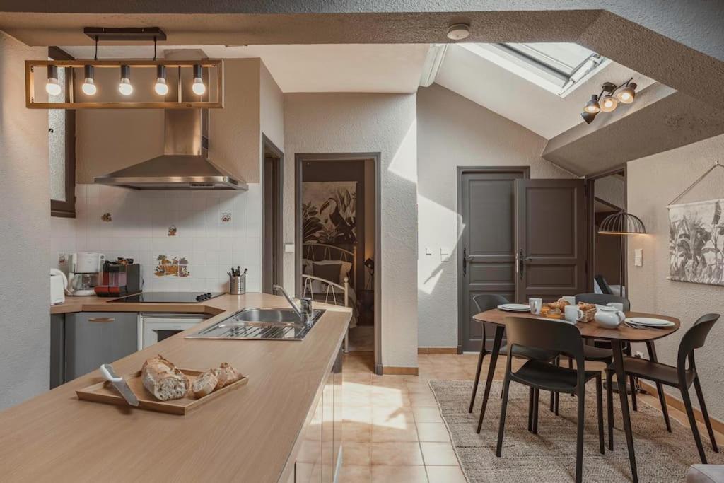 " Le Manoir Du Riouffe " Citycenter - Charme A La Francaise - Congres - Clim - Wifi Кан Екстериор снимка