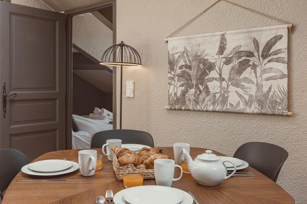 " Le Manoir Du Riouffe " Citycenter - Charme A La Francaise - Congres - Clim - Wifi Кан Екстериор снимка